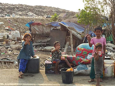 The Mae Pa Kinship Project in Thailand serves children and families living in the nearby trash dump.