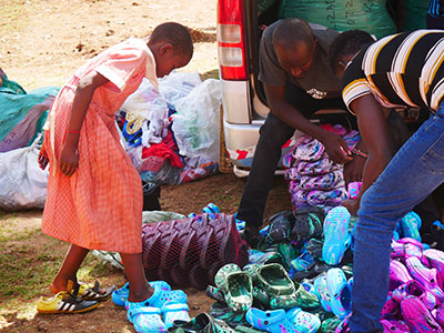 A child picks out her new Crocs