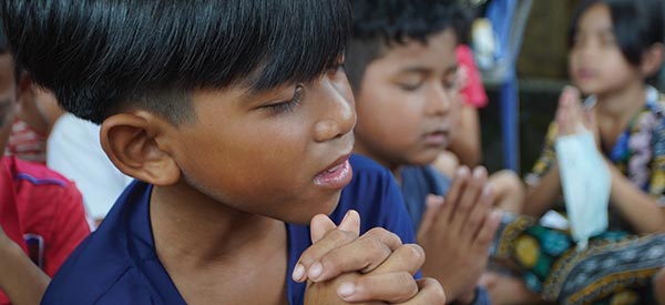 Children praying